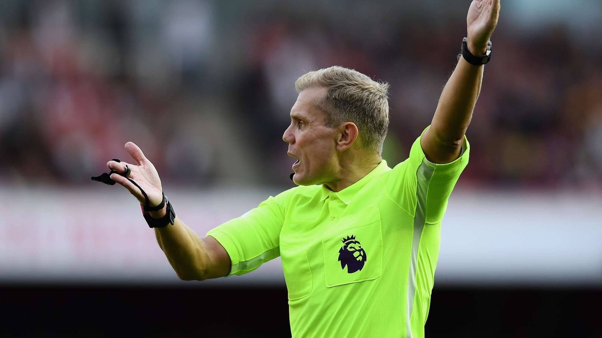 九游体育入口-利物浦关键时刻更衣室发声丹佛掘金冲刺阶段再遭质疑，现场解说直呼：纽卡斯尔围绕欧联单刀错失