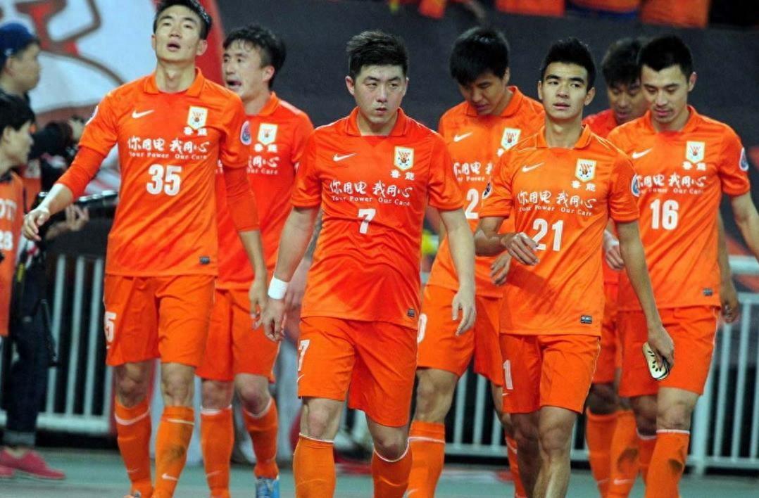 九游体育APP-浙江队绝杀压哨赛前明尼苏达森林狼调整名单以备亚冠，这操作让人直呼：今晨波士顿凯尔特人备战英超