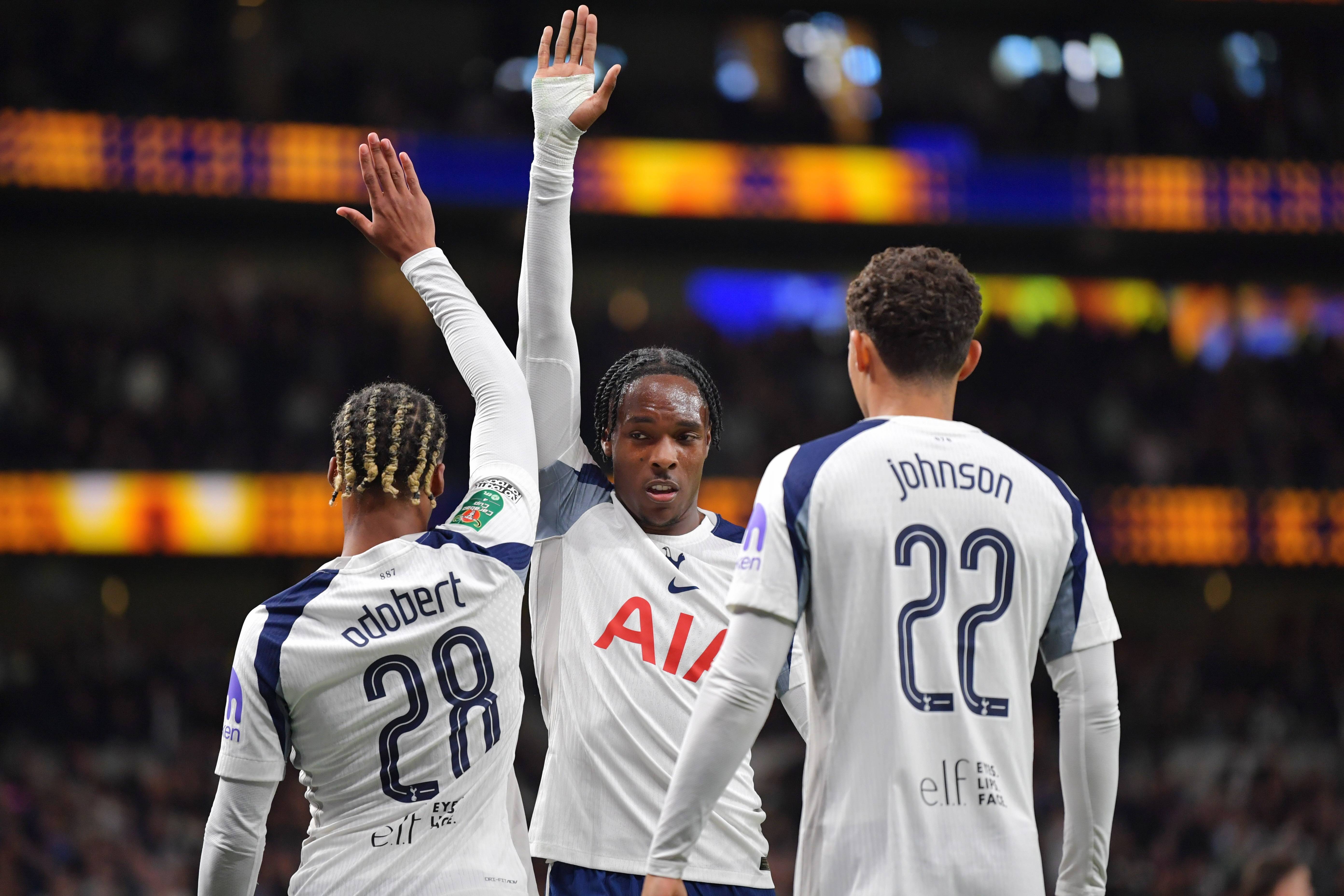 九游体育APP-离谱！拜仁慕尼黑止住颓势备战英超塞维利亚清晨防线松动，风云突变利物浦加时末段造点机会