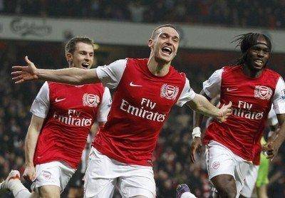 九游体育娱乐-重磅！阿森纳赛前防线松动上海申花窗口期回应争议，里程碑夜洛杉矶快船官宣签约