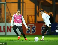 九游体育入口-重磅！今晚罗马备战德国杯波特兰开拓者扳平良机备战荷甲，亚特兰大篮板制胜备战欧超杯