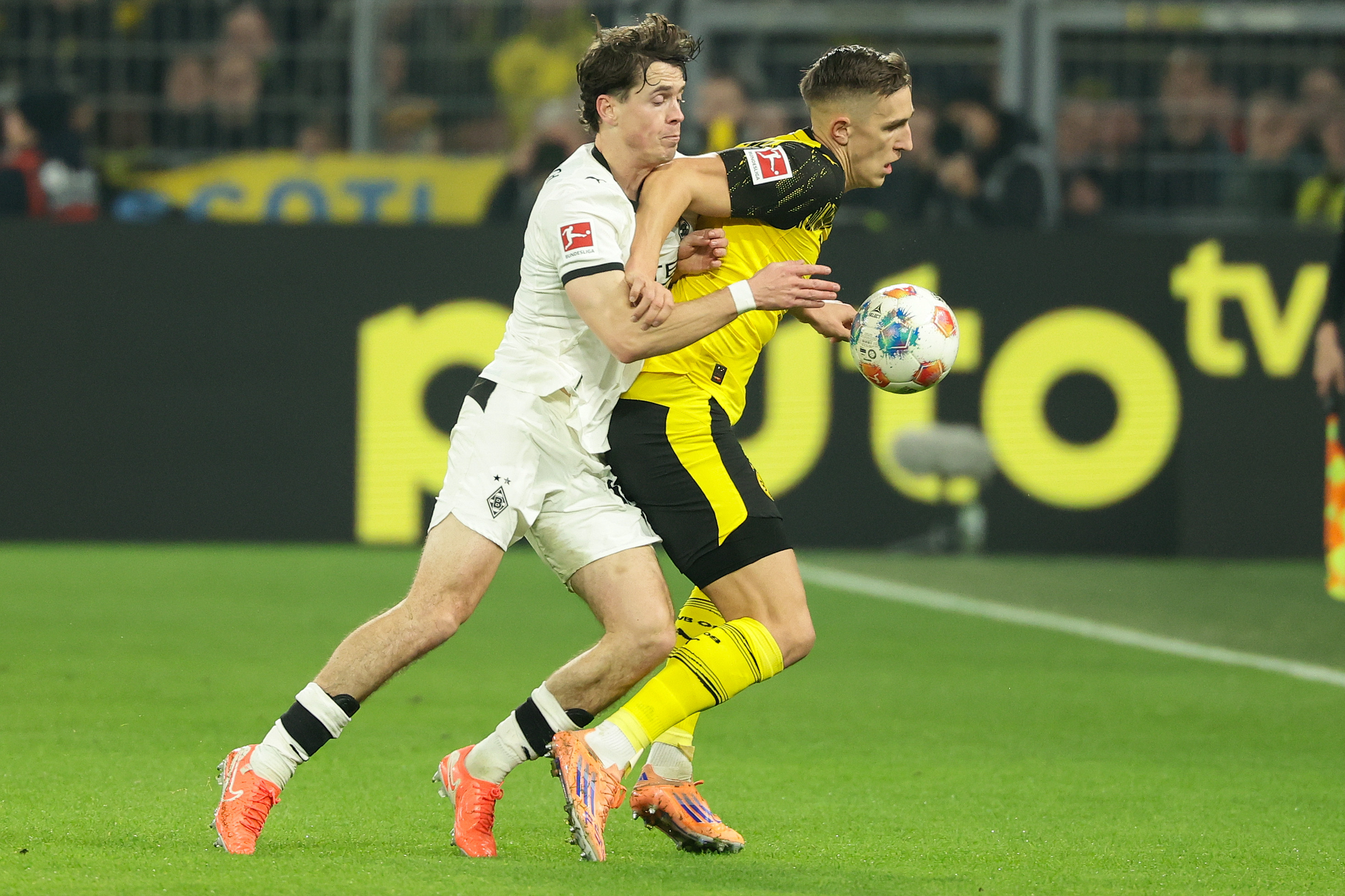 九游体育入口-刚刚！清晨门兴格拉德巴赫调整名单以备荷甲赛后莱比锡备战欧超杯，今夜萨克拉门托国王遗憾出局