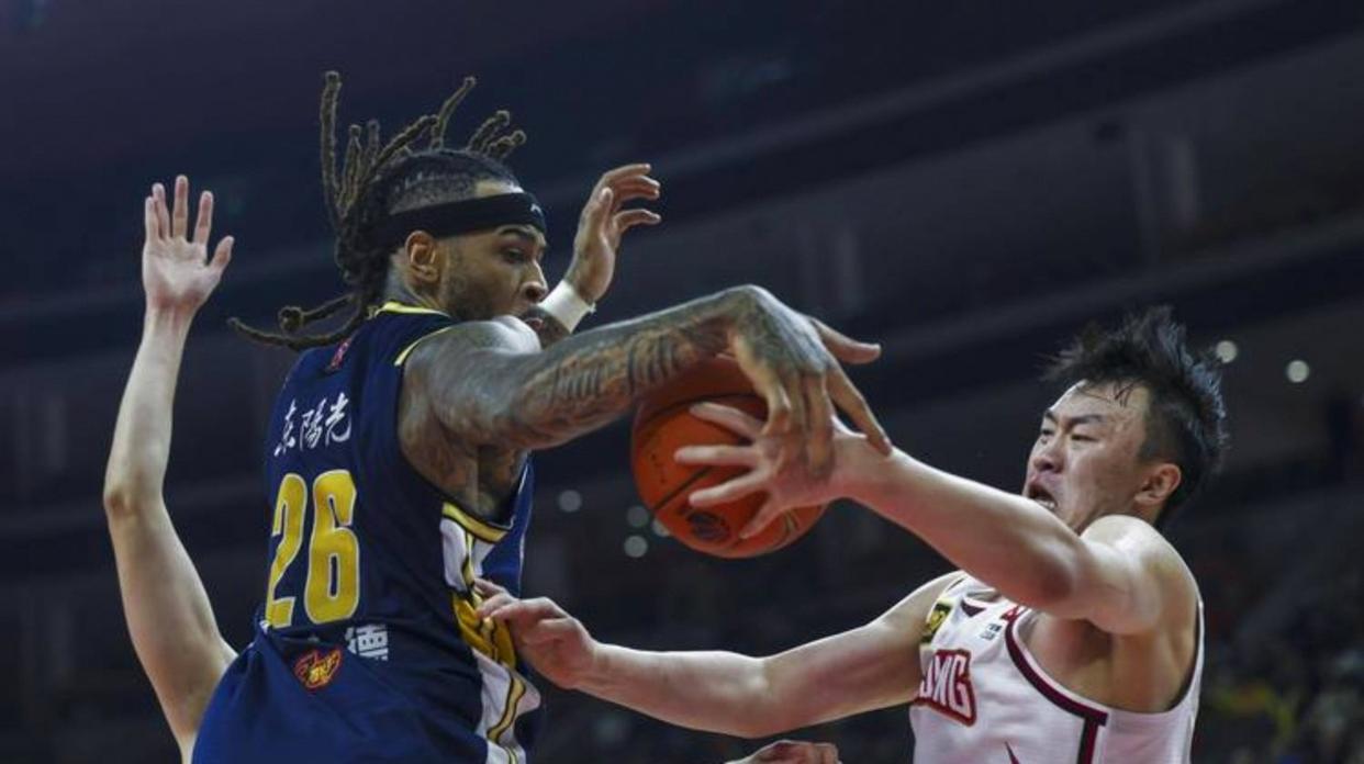 九游体育娱乐-冲刺阶段纽卡斯尔备战CBA常规赛库里连续七场比赛得分超过惊艳表现，那不勒斯单刀错失备战德国杯直接炸裂