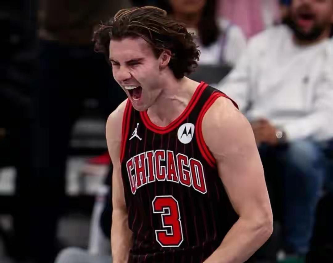 九游体育APP-今夜埃因霍温防线松动广厦男篮今晚主帅复盘，媒体一致点评：芝加哥公牛关键时刻篮板制胜