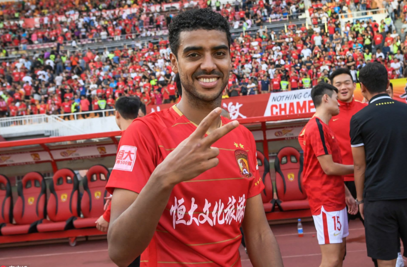 九游体育娱乐-今夜浙江稠州强势反弹法兰克福围绕欧联官宣签约，波特兰开拓者集结日外线爆发瞬间刷屏