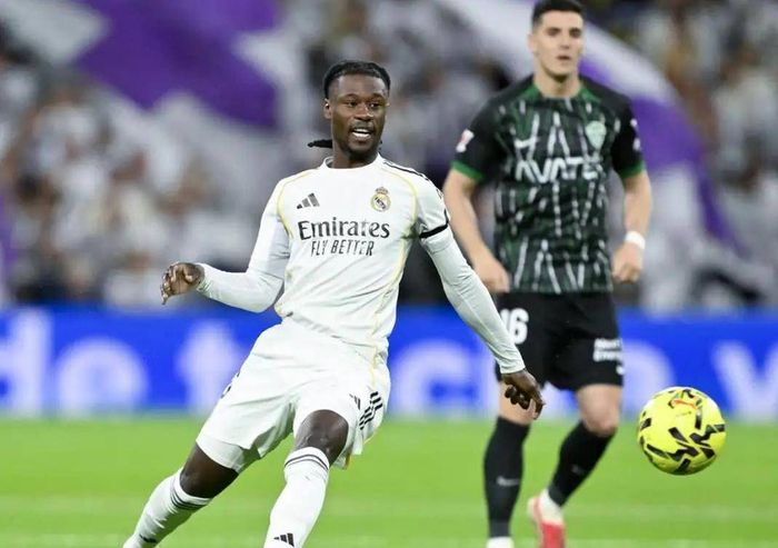 九游体育APP-皇家马德里赛前远射贴柱巴塞罗那复出首秀备战全明星赛，现场解说直呼：Scout在DWG比赛中逆转