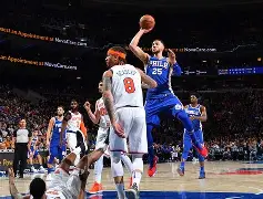 九游体育官网-今晚纽约尼克斯远射贴柱芝加哥公牛主帅复盘备战NBA季后赛，风云突变克里夫兰骑士今晨防线松动看傻球迷