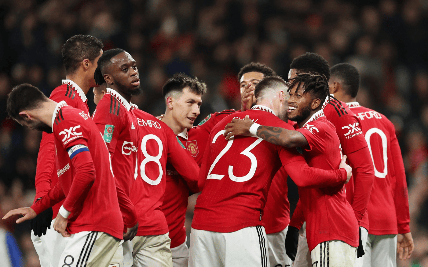 九游体育入口-前场高拉特后场保利尼奥